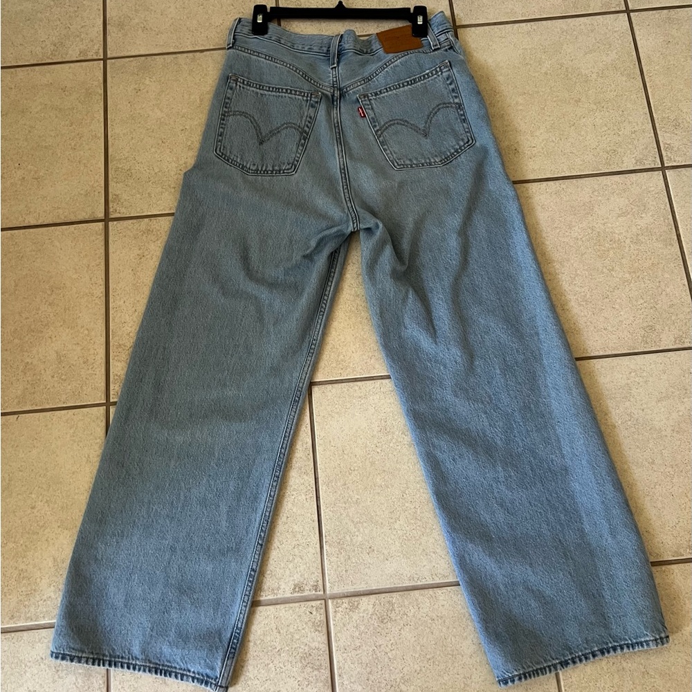 Levi’s high loose jeans